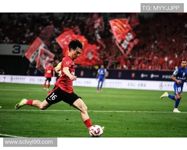 中国15号足球球员名单揭秘 聚焦新一代球员的崭露头角与未来潜力 中国15号足球球员名单揭秘 聚焦新一代球员的崭露头角与未来潜力