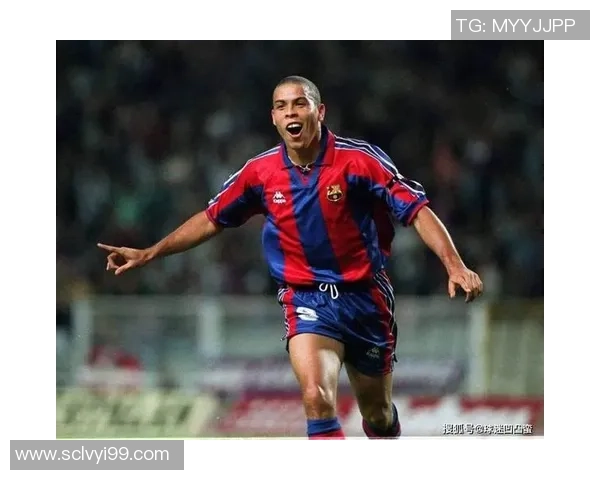 四月三日出生的足球明星盘点及其职业生涯精彩瞬间分析