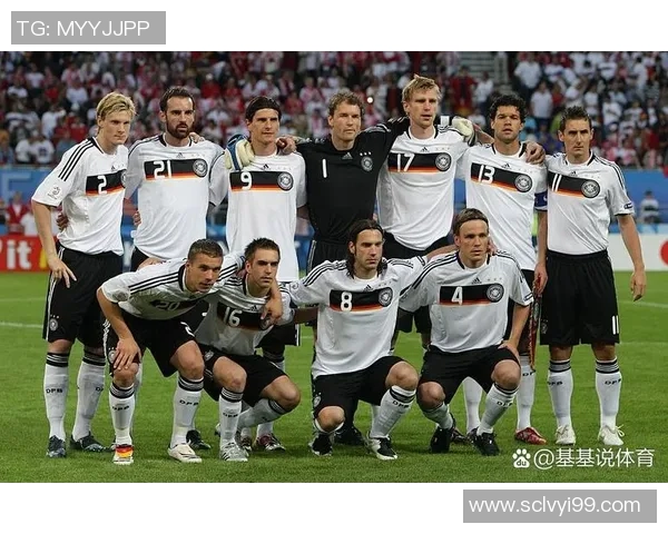 德国足球队历届明星球员盘点与传奇人物回顾 德国足球队历届明星球员盘点与传奇人物回顾