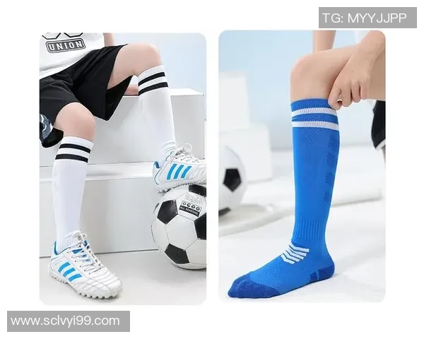 长袜足球球星崛起 他们的独特风格与球场传奇人生