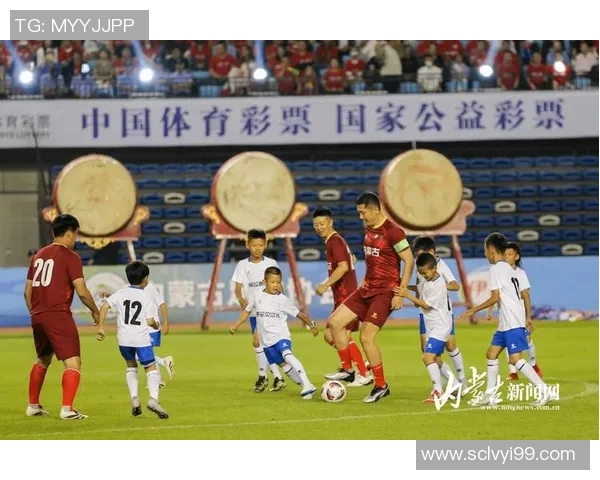 2018年足球球星齐聚拜年送祝福 展现绿茵场外的温暖与激情 2018年足球球星齐聚拜年送祝福 展现绿茵场外的温暖与激情