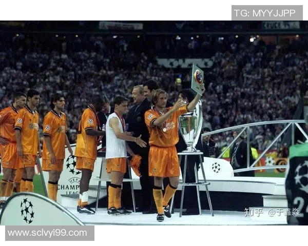 足球冷门球星崛起背后的故事与影响力揭秘 足球冷门球星崛起背后的故事与影响力揭秘